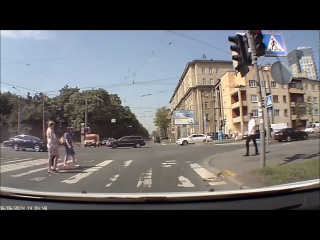 Редкие кадры с регистратора автомобиля. Аварии! / Rare footage from the car recorder. Crash!