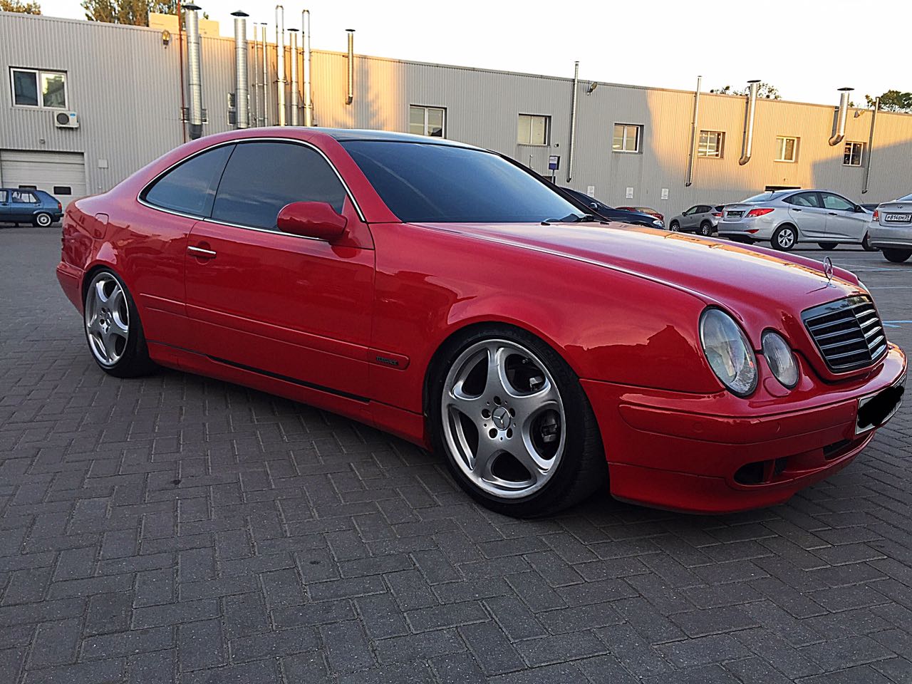 G2Mbw9kY32w.jpg