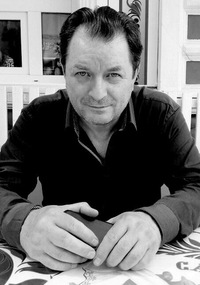 Валерий Новиков
