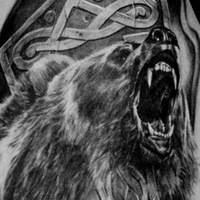 Максим Исаков