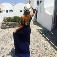 Аня Чуханова