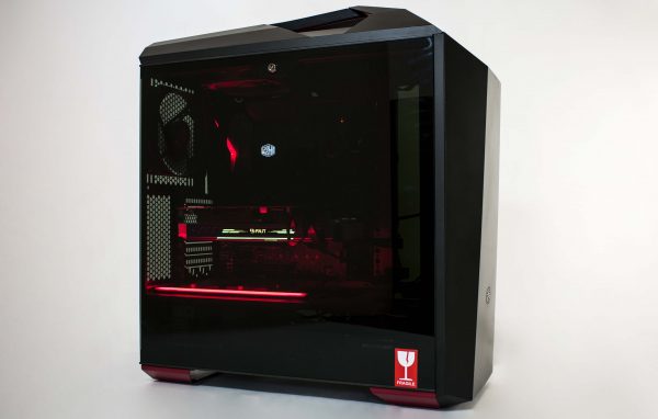 Множество аргументов в пользу MasterCase Maker 5t и медаль 