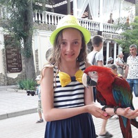 Соня Зверева