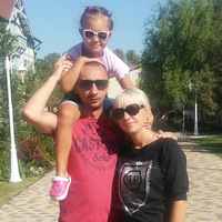 Оленька Новикова