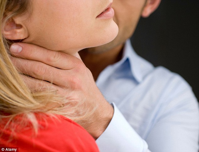 Свернутая шея картинки