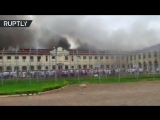 Заключённые сбежали из бразильской тюрьмы во время пожара
