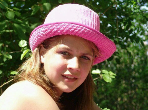 brunette-little-liza-nude-video-blog