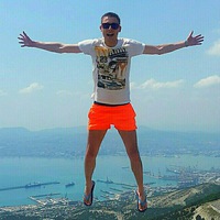 Евгений Николаенко