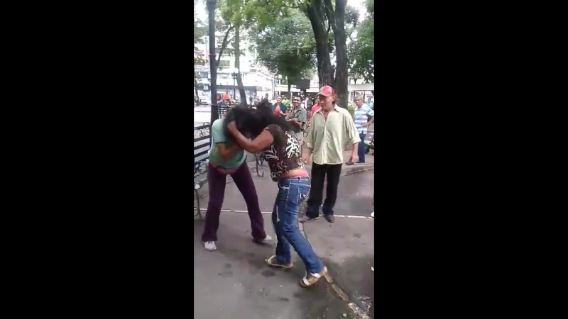 Pleito por pan y bachaqueo