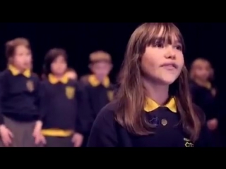 ДЕТСКИЙ ХОР ИЗ СЕВЕРНОЙ ИРЛАНДИИ ПЕРЕПЕЛ HALLELUJAH ЛЕОНАРДА КОЭНА