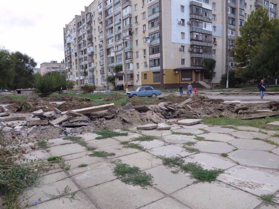 Появились первые фото строительства работ в Армянске по улице Беседина Появились первые фото строительства работ в Армянске по улице Беседина