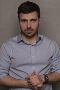 Владимир Рябов