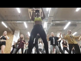 DIP & FALL BACK by Patra (feat. Kimiko Versatile) OLD SKOOL Female DH; BUTTERFLY