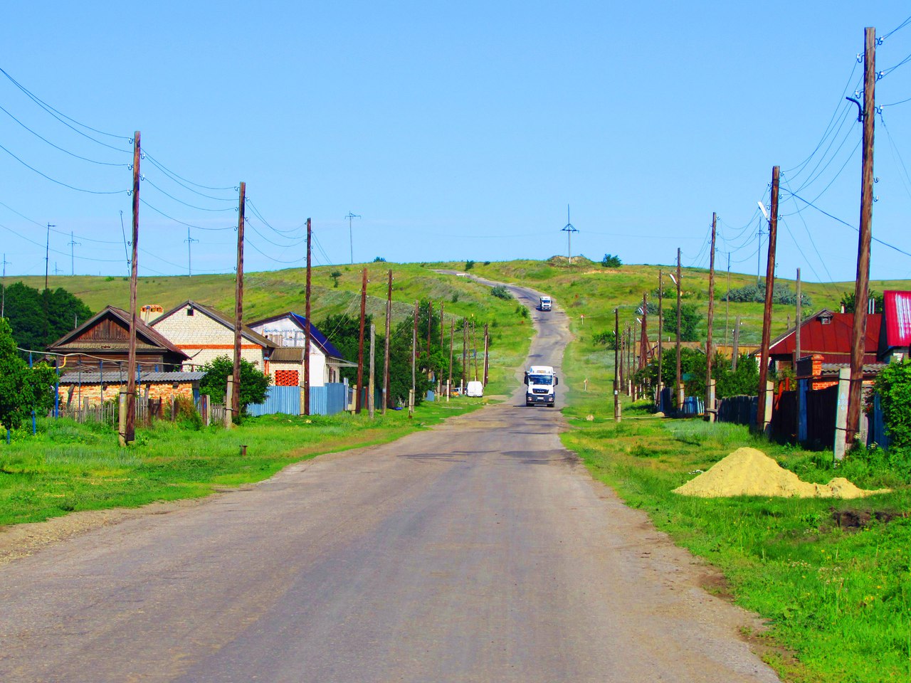Дорога в село Дорога в село