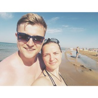 Аня Литвинова