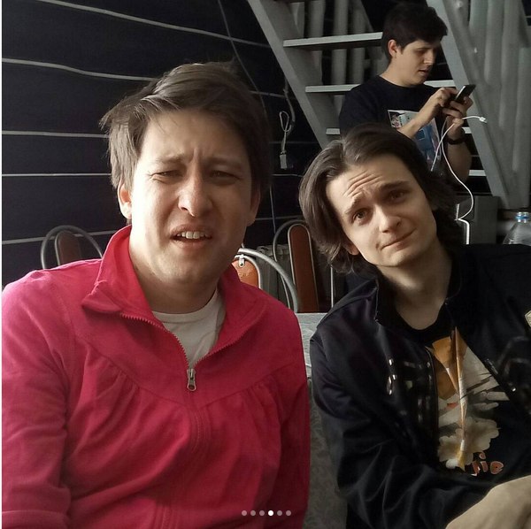 8BO0Bt7M4d0.jpg