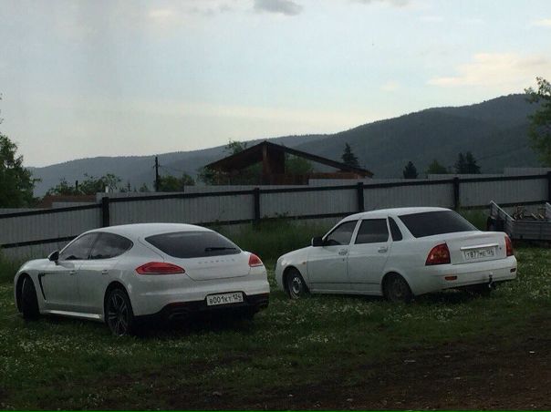 Лайк за Панамеру, а за Приору - репост. Погнали! 