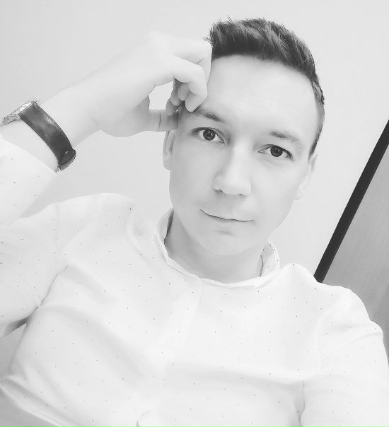 Всём привет! <br>Ищу для себя комнату для проживания на длительный срок. Большую часть времени провожу на работе. Частые командировки. Животных нет, но и против ничего не имею. <br>Желательно фиолетовая или салатовая ветка, район метро Пролетарская и Крестьянская застава. <br>Максимум 20 000р. Строго без комиссий и, желательно, без депозита. <br>Также рассматриваю варианты для объединения с дальнейшим поиском жилья. Пол не важен. Главное, чтобы человек был не зануда и не пенсионер))).<br>По всем вопросам в лс: <br> - фото Фото: Всём привет! <br>Ищу для себя комнату для проживания на длительный срок. Большую часть времени провожу на работе. Частые командировки. Животных нет, но и против ничего не имею. <br>Желательно фиолетовая или салатовая ветка, район метро Пролетарская и Крестьянская застава. <br>Максимум 20 000р. Строго без комиссий и, желательно, без депозита. <br>Также рассматриваю варианты для объединения с дальнейшим поиском жилья. Пол не важен. Главное, чтобы человек был не зануда и не пенсионер))).<br>По всем вопросам в лс: <br>