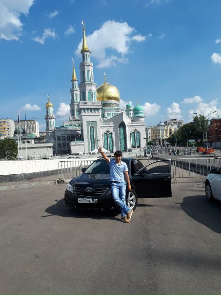 Сниму двушку для семьи.<br>Не бабушкин.<br>Паспорт РФ. <br>Свой маленький бизнес, платежеспособный.<br>9 лет как в Москве.<br>Без посредников, залога и комиссии, хотя залог обсуждаемое.<br>Предпочтения метро Рязанский проспект. И вокруг до 15-20 минут езды на транспорте. И ещё балкон обязателен.<br>Номер 89773565406 только Whatsapp<br> Поччоев - фото Фото: Сниму двушку для семьи.<br>Не бабушкин.<br>Паспорт РФ. <br>Свой маленький бизнес, платежеспособный.<br>9 лет как в Москве.<br>Без посредников, залога и комиссии, хотя залог обсуждаемое.<br>Предпочтения метро Рязанский проспект. И вокруг до 15-20 минут езды на транспорте. И ещё балкон обязателен.<br>Номер 89773565406 только Whatsapp<br> Поччоев