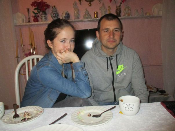 Фото: Молодая супружеская пара славян снимет 1-к квартиру в районе станций метро Щёлковская,Измайловская, Первомайская, в пешей доступности от метро. <br>О себе: без вредных привычек, снимаем на длительное время, чистоту и своевременную оплату гарантируем.