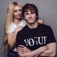 Яна Акру