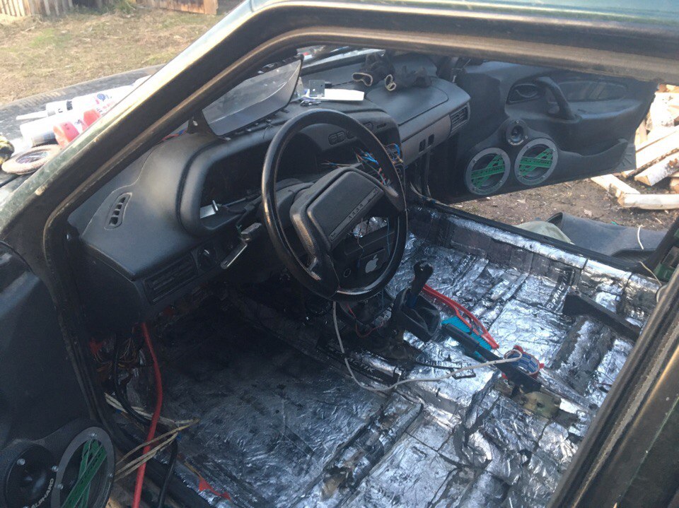 Y9jiCsClpFM.jpg