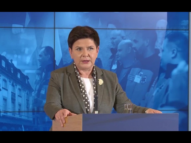 Beata Szydło przez osiem lat