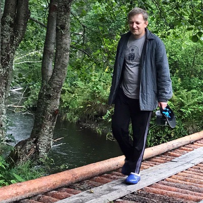 Александр Команцев