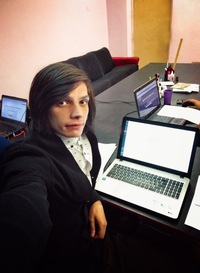 Владимир Зверев