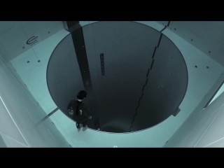 Y40 jump- Guillaume Néry explores the deepest pool in the world