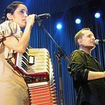 Miguel Bose con Julieta Venegas