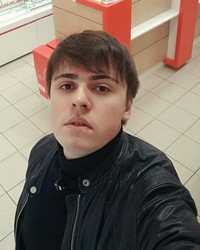 Рома Наумов