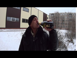 На что готов мужик ради 300 руб / Бутылка шампанского + горчица