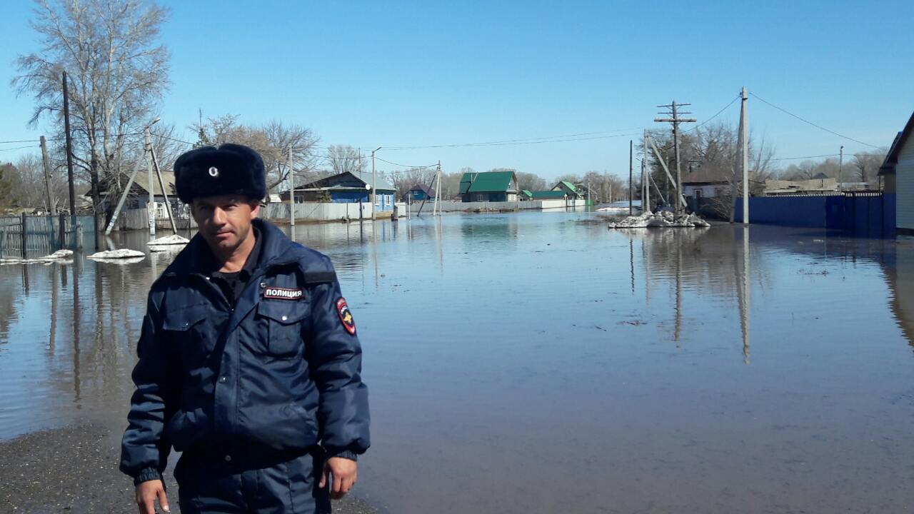 Уточненная информация по паводковой обстановке в с. Краснохолм города Оренбург Уточненная информация по паводковой обстановке в с. Краснохолм города Оренбург
