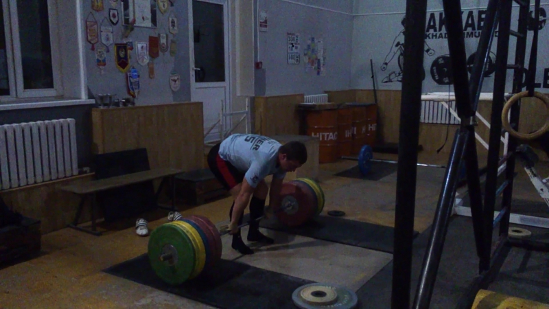 потянул гавницо)240 на 3