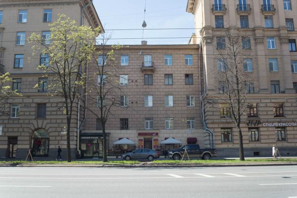 Петербург. Продается 2х к.кв. 47,7 кв.м. в пятии минутах от станции метро Автово. Пр. Стачек 67. Окна фасдные, вход парадный. Требует ремонта.<br>Цена 4.200.000 - фото Фото: Петербург. Продается 2х к.кв. 47,7 кв.м. в пятии минутах от станции метро Автово. Пр. Стачек 67. Окна фасдные, вход парадный. Требует ремонта.<br>Цена 4.200.000