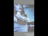 Angel Rush показывает грудь