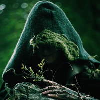 Майя Рийвес