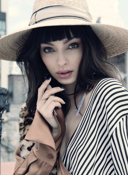 Harper’s Bazaar Thailand May 2017