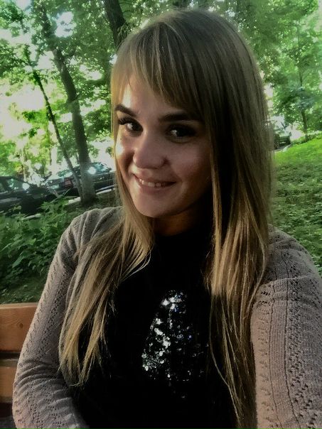 Всем привет! ОЧЕНЬ срочно ищу студию или 1-комн. квартиру на длительный срок! Бюджет до 22 000р., без залога и депозита, с заключением договора. <br>Заселяться планирую до 20 августа( крайний срок 20 сентября).<br>Место: Предпочтительно ЮГ Москвы, рассмотрю даже ближайшее Подмосковье. Другие варианты тоже рассматриваю! <br>О себе: молодая девушка 27лет, работаю в IT Компании, без детей, без животных. Платёжеспособная, чистоплотная. Буду проживать одна, своевременную оплату гарантирую. <br>Все предложения в ЛС или по телефону 8 985 860 94 15 ( можно и WhatsApp, Viber)<br> Петрова - фото Фото: Всем привет! ОЧЕНЬ срочно ищу студию или 1-комн. квартиру на длительный срок! Бюджет до 22 000р., без залога и депозита, с заключением договора. <br>Заселяться планирую до 20 августа( крайний срок 20 сентября).<br>Место: Предпочтительно ЮГ Москвы, рассмотрю даже ближайшее Подмосковье. Другие варианты тоже рассматриваю! <br>О себе: молодая девушка 27лет, работаю в IT Компании, без детей, без животных. Платёжеспособная, чистоплотная. Буду проживать одна, своевременную оплату гарантирую. <br>Все предложения в ЛС или по телефону 8 985 860 94 15 ( можно и WhatsApp, Viber)<br> Петрова