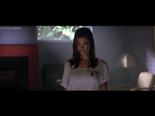 Мокрая Дениз Ричардс (Denise Richards) в фильме