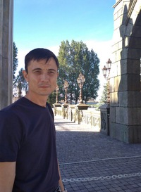 Олег Костров