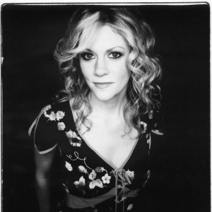 Natalie MacMaster