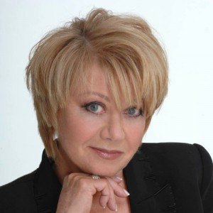 Elaine Paige