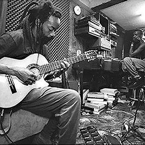 Earl "Chinna" Smith