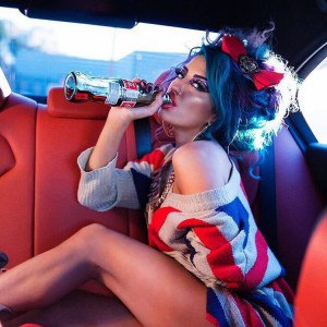 Neon Hitch