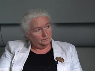 Tatiana Chernigovskaya .. BIOSEMIOTICS, NEUROSEMIOTICS AND LANGUAGE ACQUISITION ( 2004 )