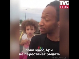 Как правильно вести себя с детьми
