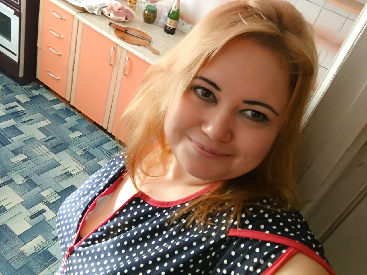 https://pp.userapi.com/c639730/v639730705/3e183/o1xJQNp8L1E.jpg