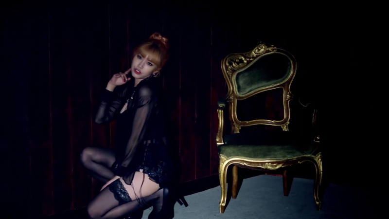 전효성(JUNHYOSEONG) - 반해(Into you) M⁄V